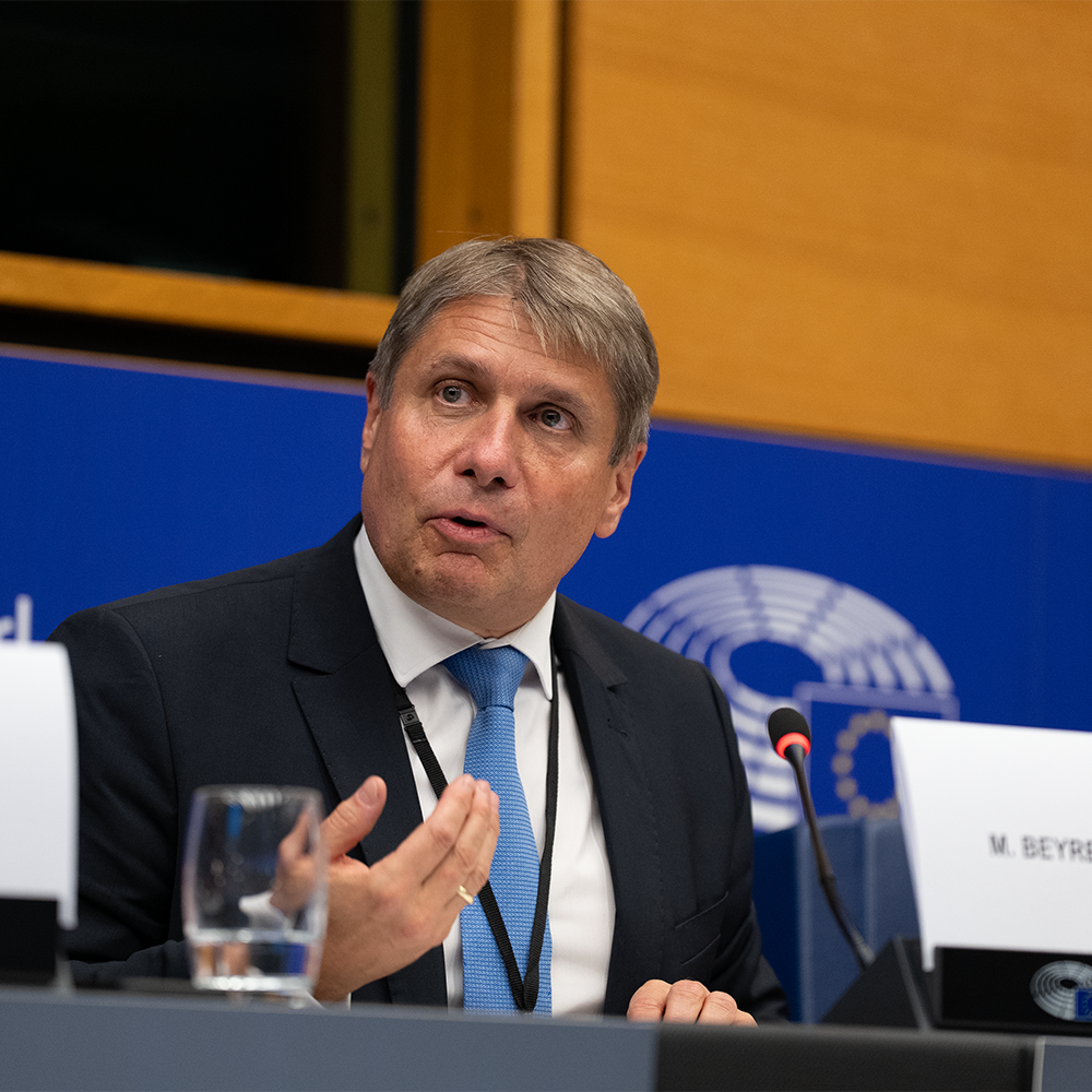 Discussing Omnibus and the change of legislative culture